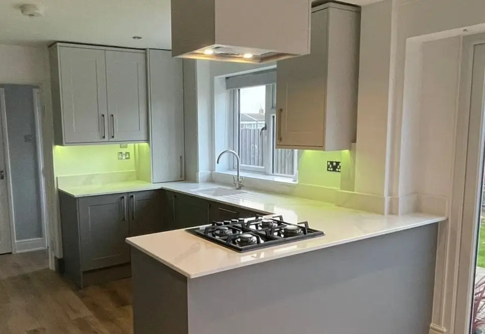 Quartz kitchen worktops installation in Harlow