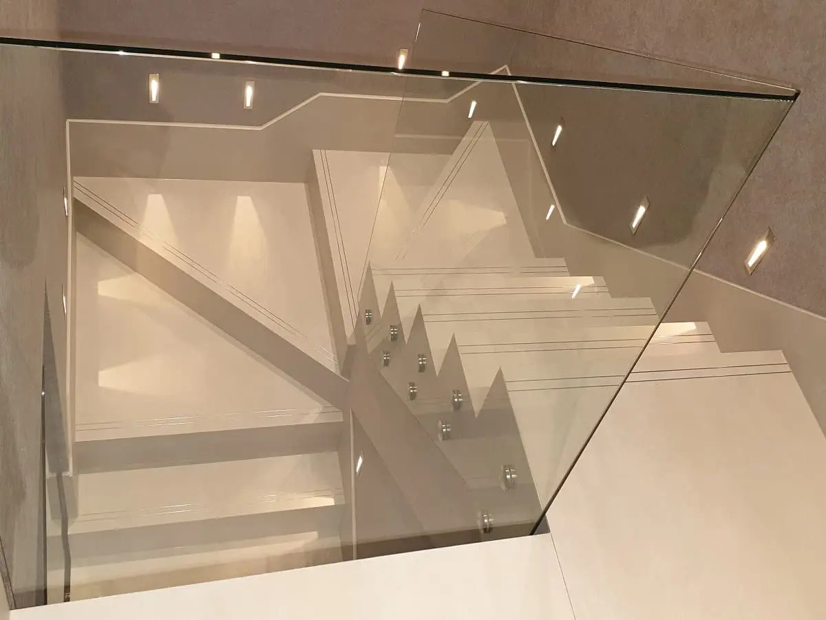 White porcelain staircase cladding & Floors & Stairs