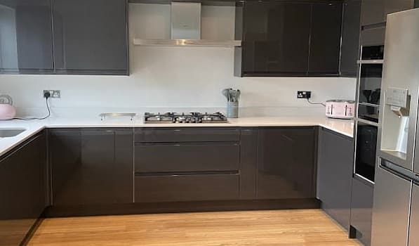 Carrara Quartz Sawbridgeworth Worktops 1