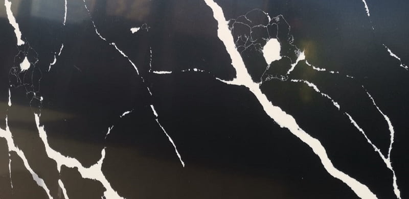 nero marquina quartz worktop with black surface and white veins